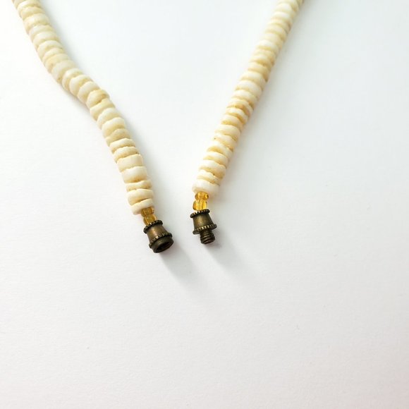 Vintage Puka Shell Necklace - Picture 5 of 5